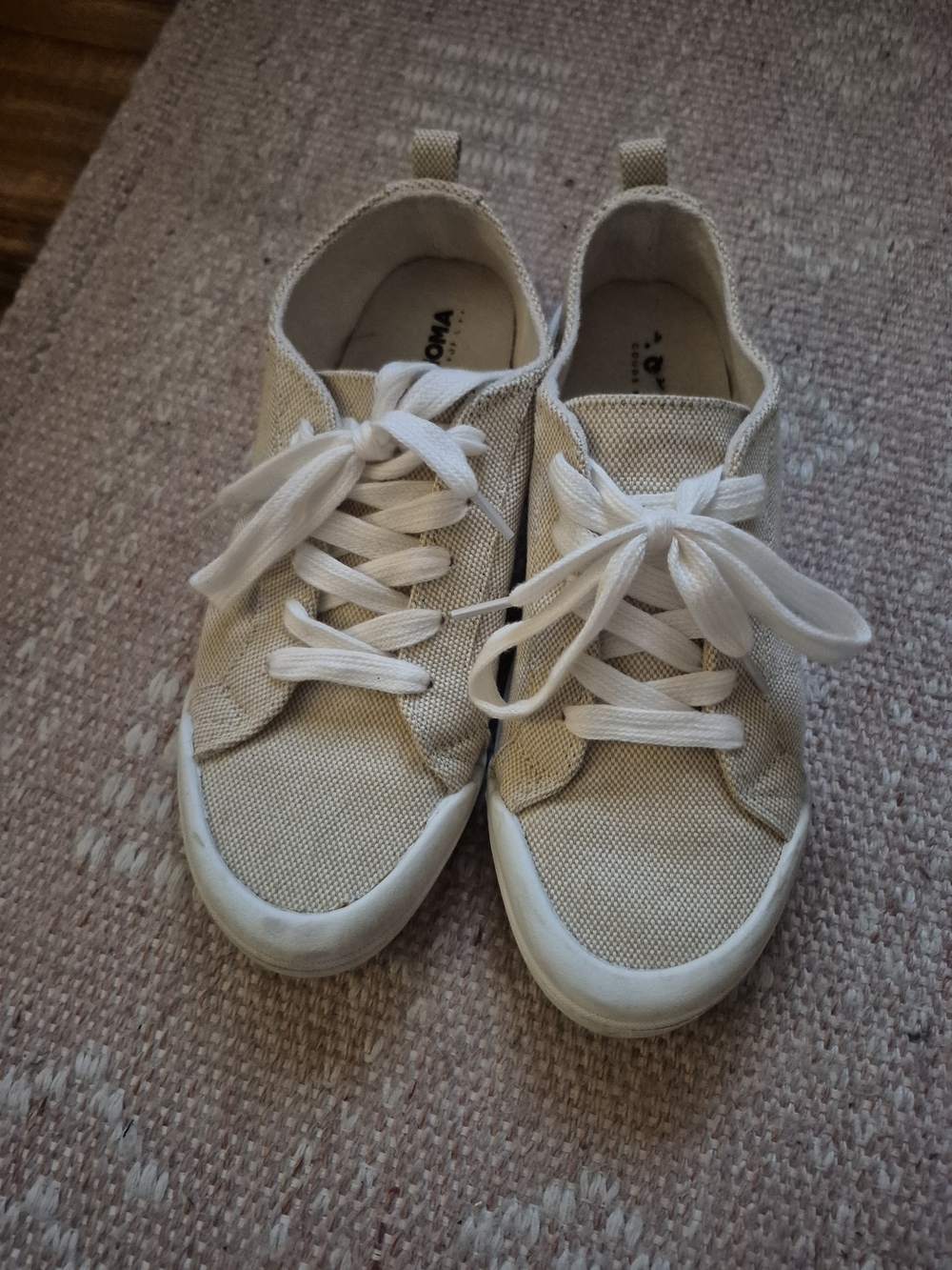 Sonoma Casual Canvas Sneakers in Light Beige and White